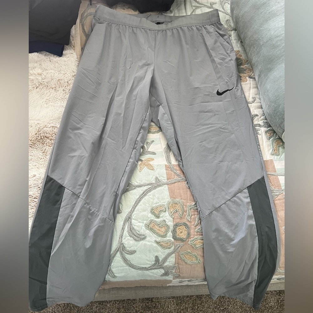 Nike Men's Pro Dri-FIT Vent Max Training Pants